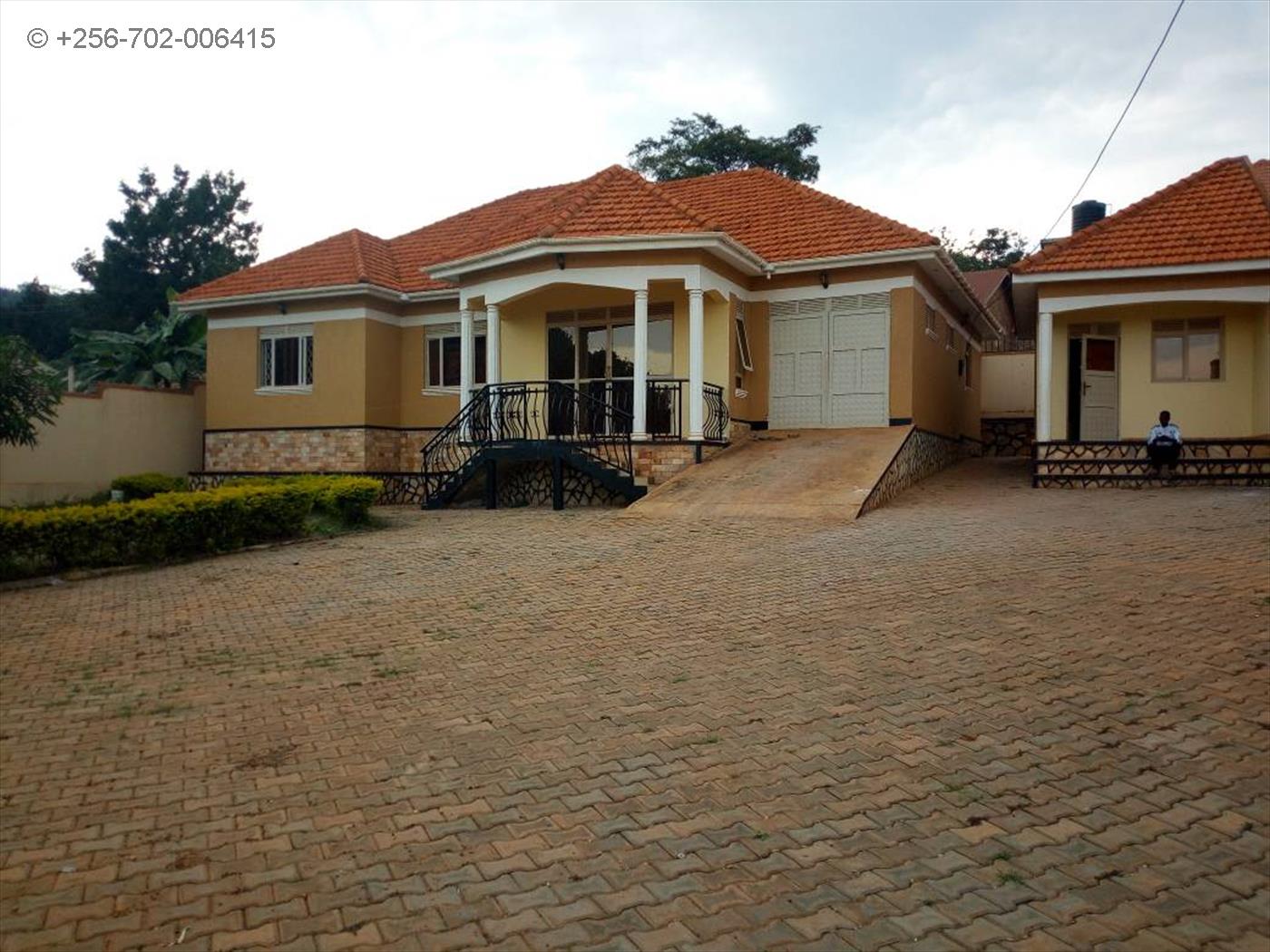 Bungalow for sale in Kitende Wakiso