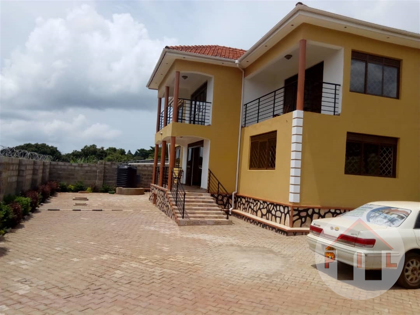 Storeyed house for sale in Bwebajja Wakiso