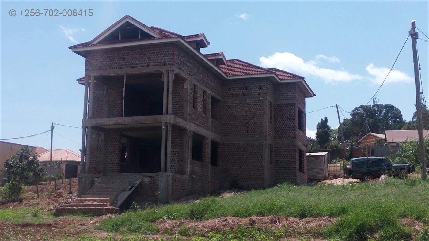 Mansion for sale in Namugongo Wakiso