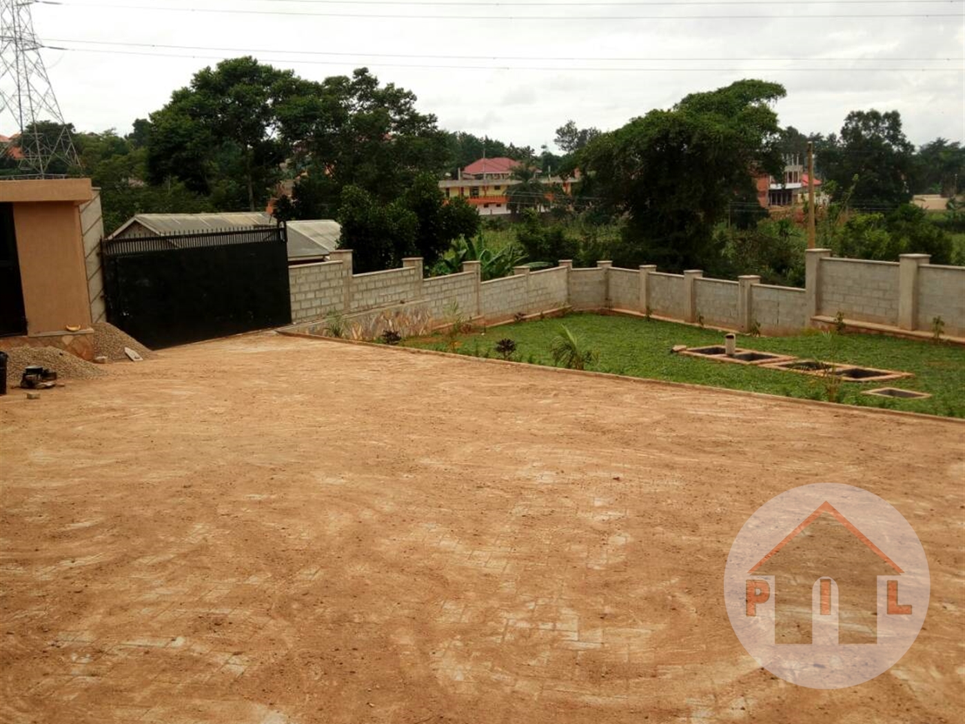 Bungalow for sale in Kira Wakiso