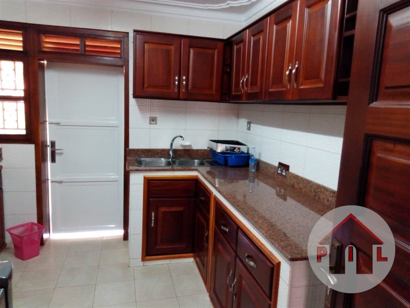 Apartment for rent in Seguku Wakiso