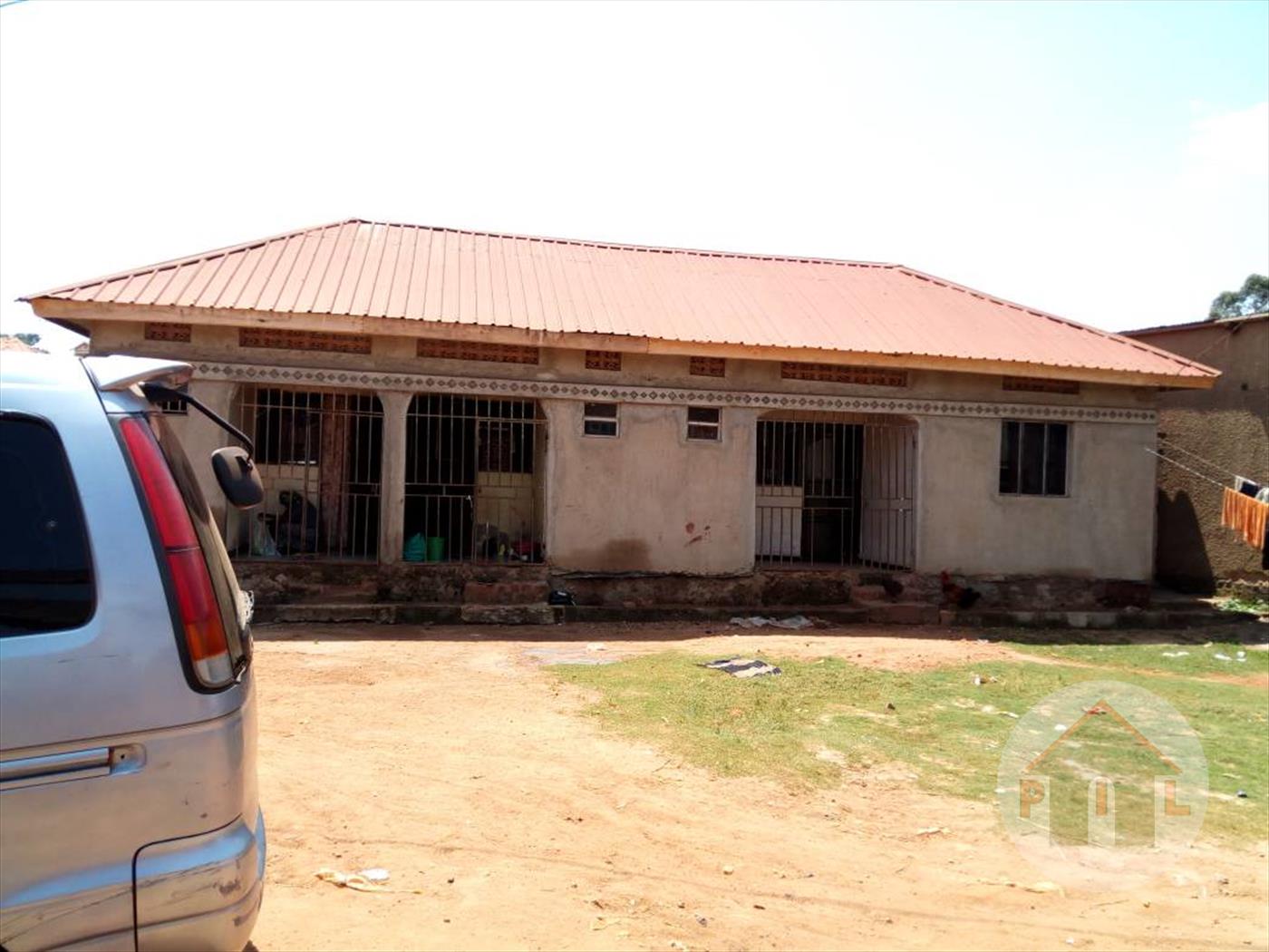 Duplex for sale in Nyanama Wakiso
