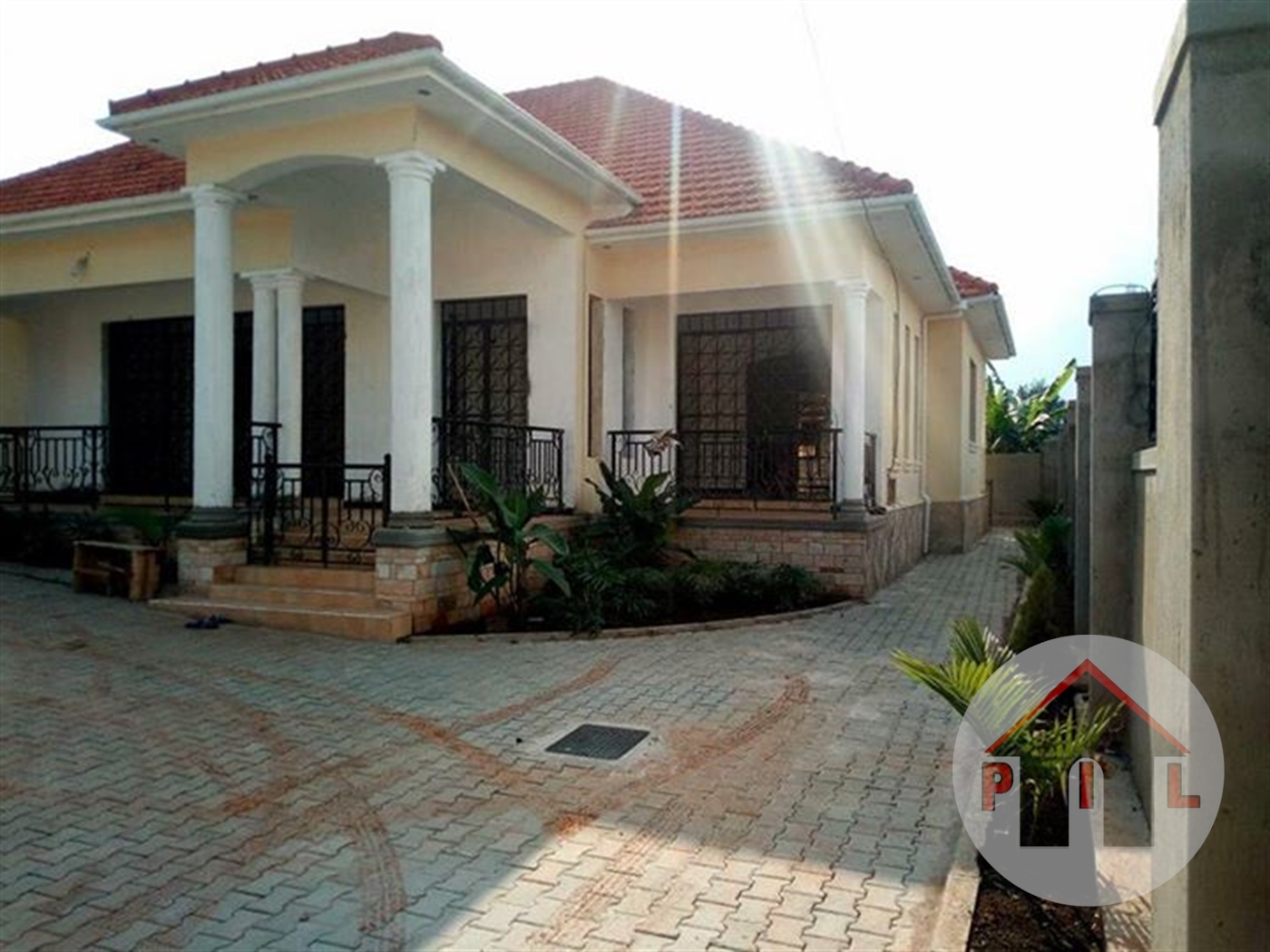 Bungalow for sale in Bwebajja Wakiso