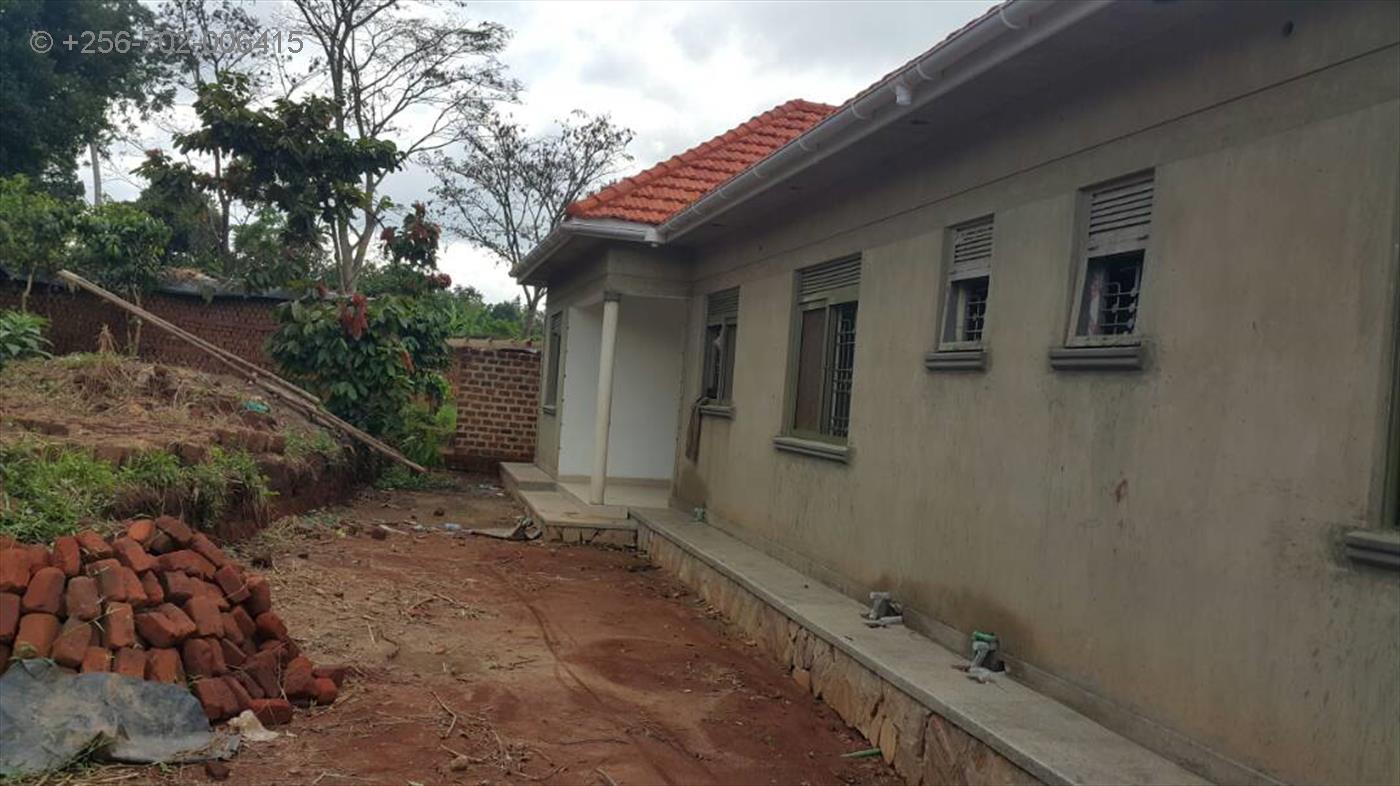 Bungalow for sale in Jjoggo Wakiso