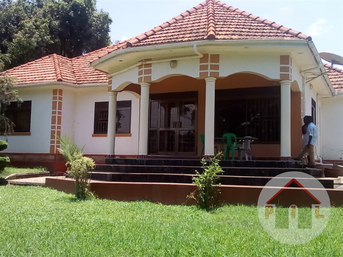 Bungalow for sale in Kiwaatule Kampala