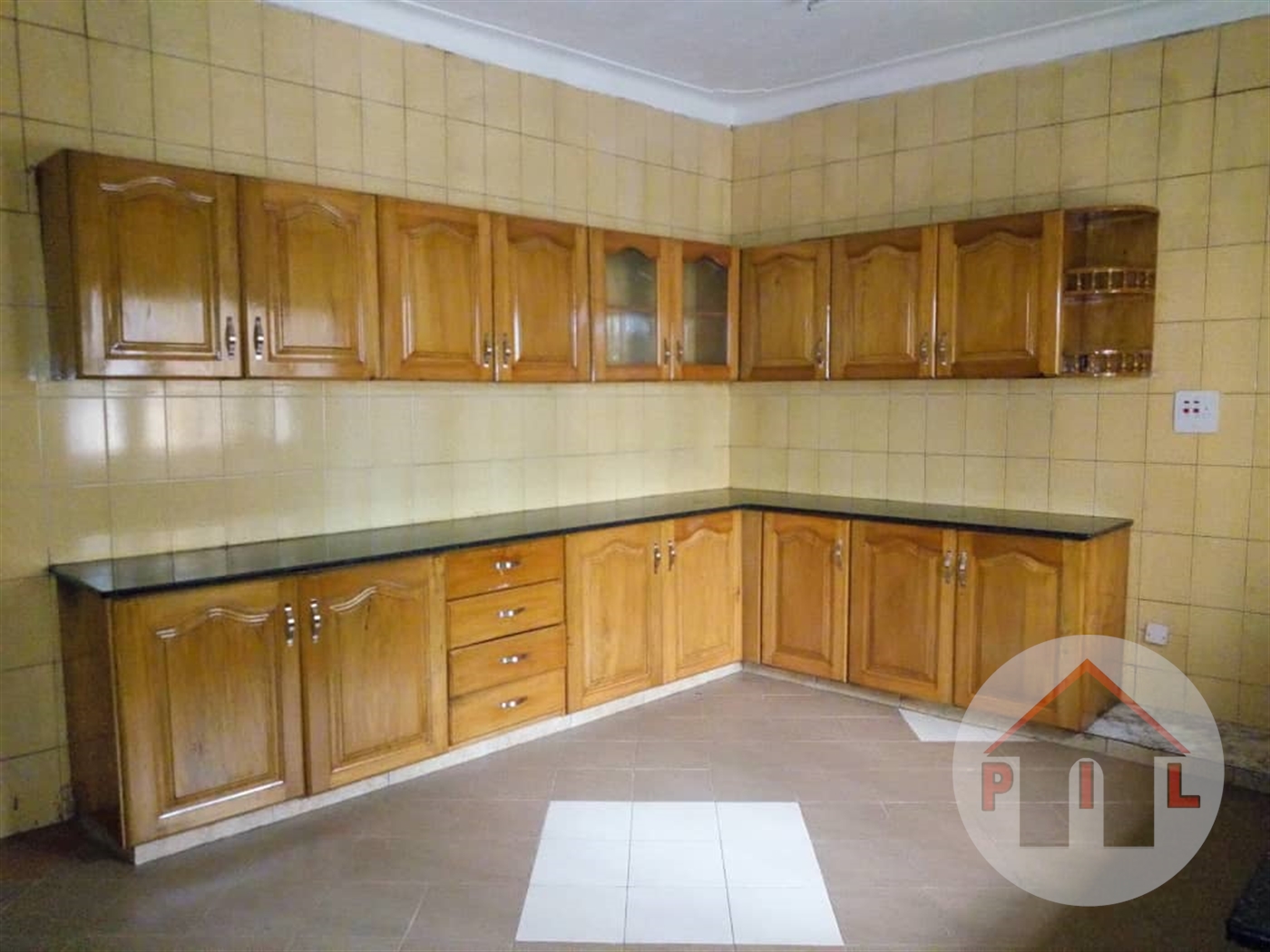 Bungalow for rent in Kansanga Kampala