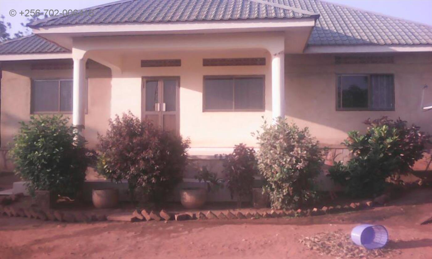 Bungalow for sale in Kitala Wakiso