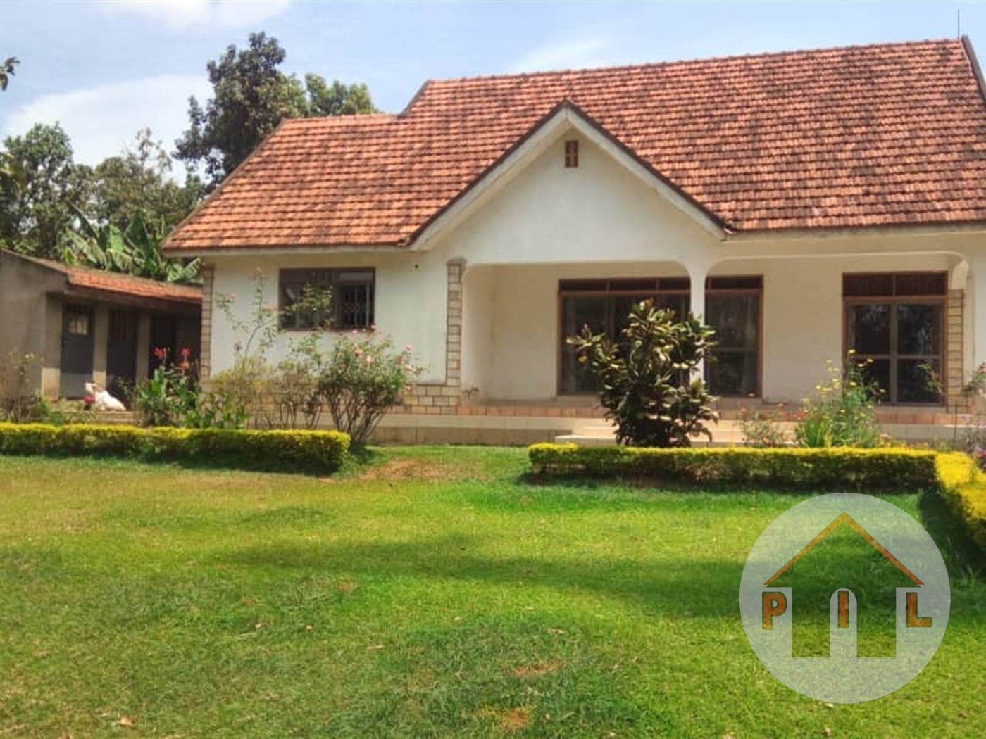 Bungalow for sale in Bukoto Kampala