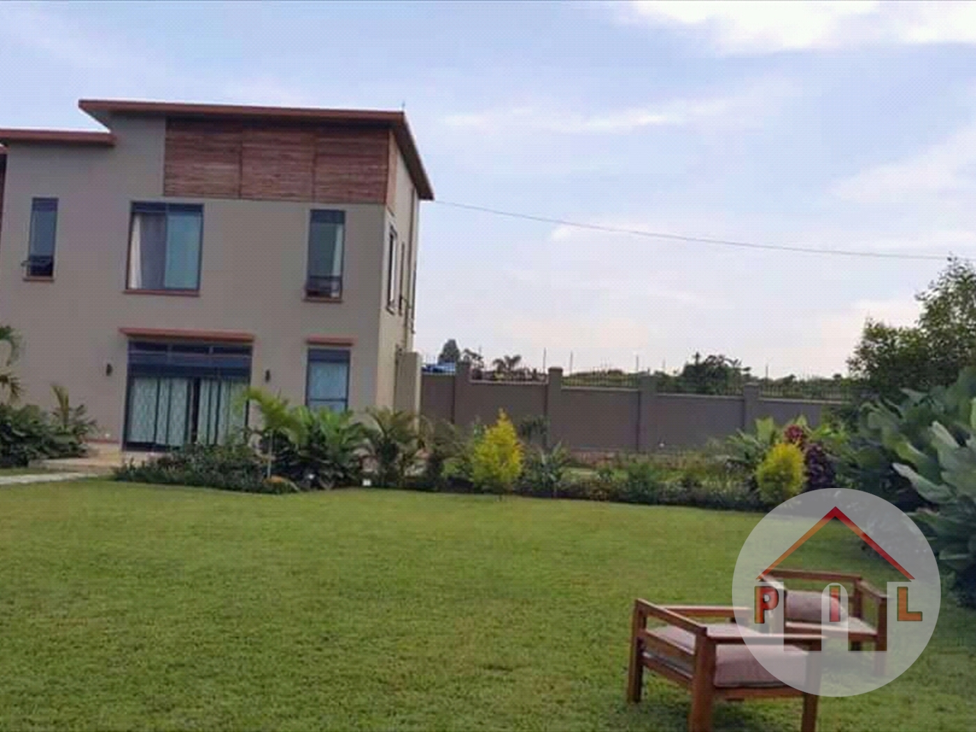 Mansion for sale in Nkumba Wakiso