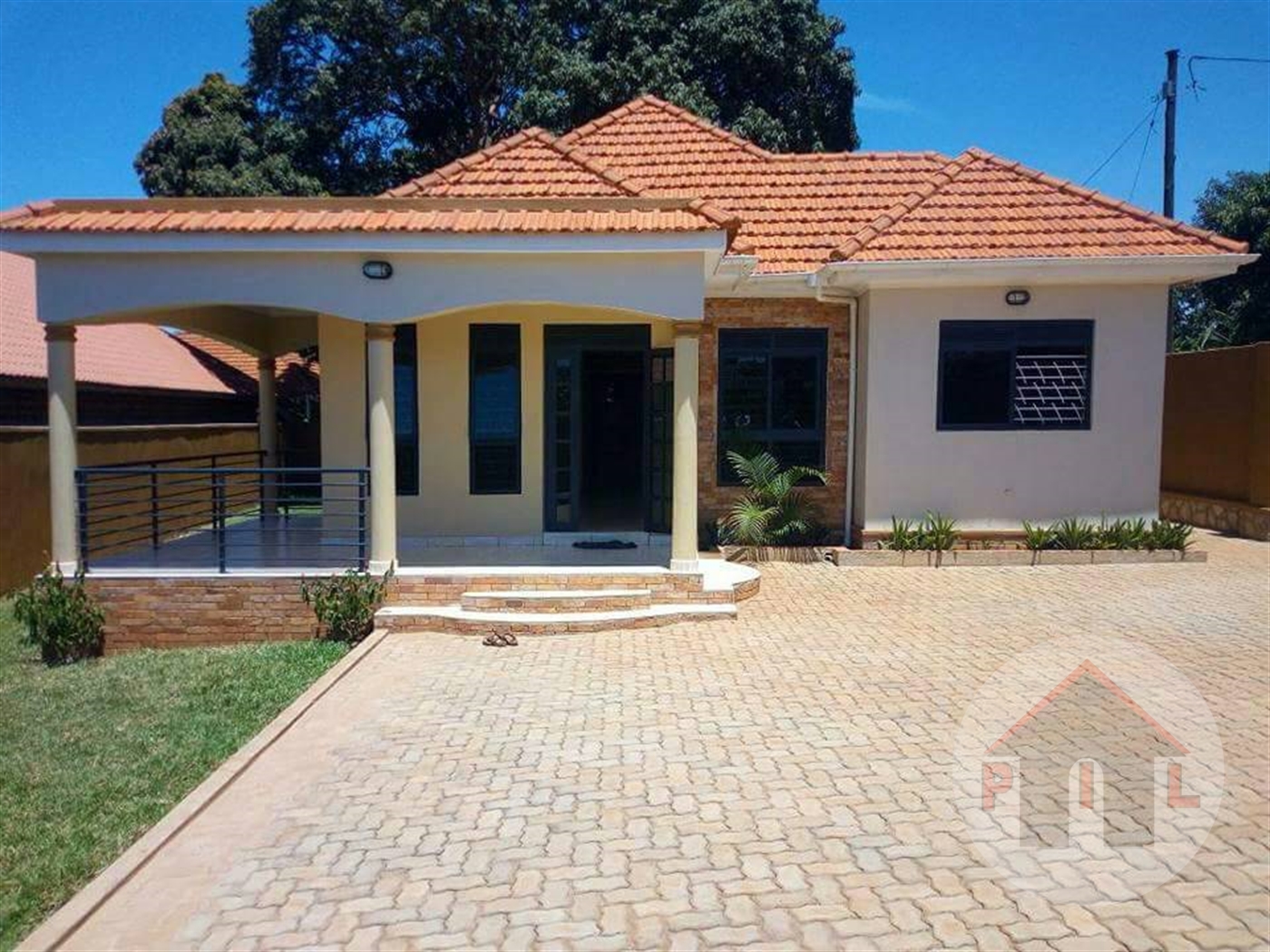 Bungalow for sale in Bwebajja Wakiso