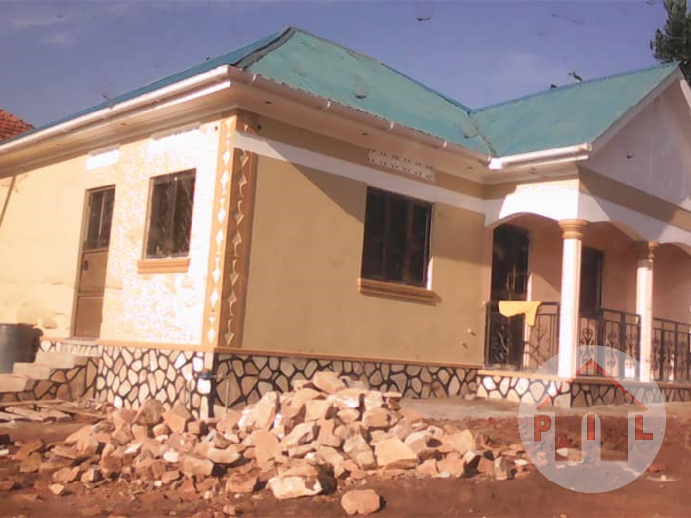 Bungalow for sale in Nsangi Wakiso