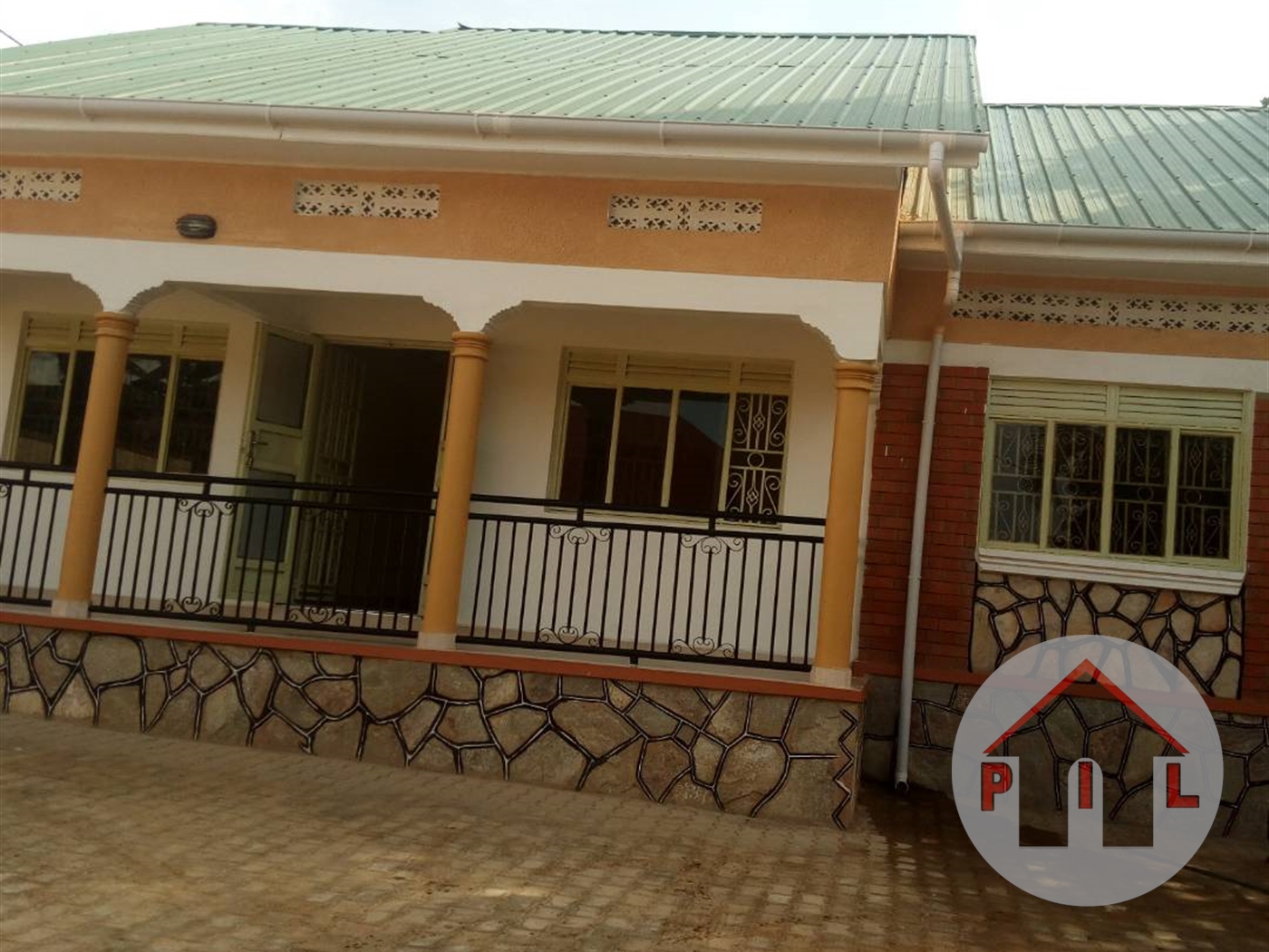 Bungalow for sale in Kira Wakiso