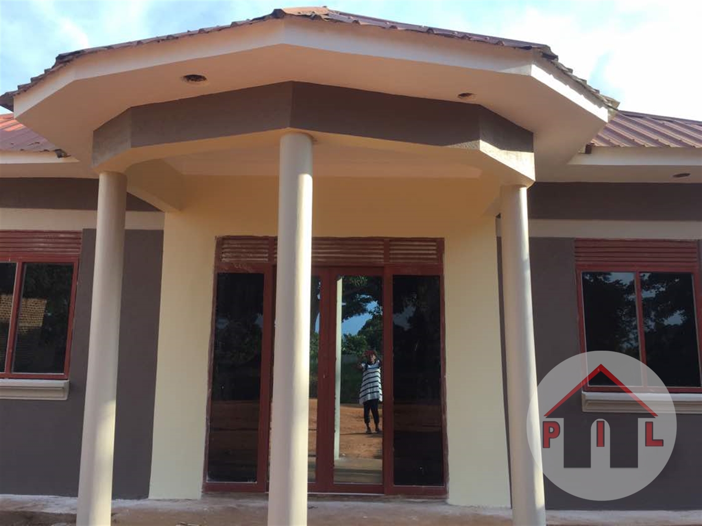 Shell House for sale in Kijabijo Wakiso