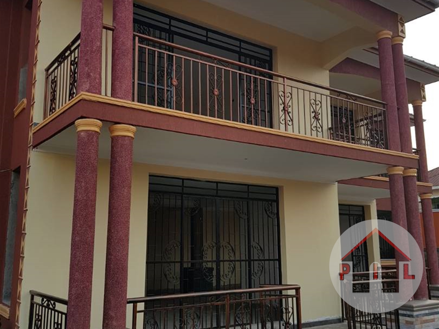 Duplex for sale in Kyanja Kampala