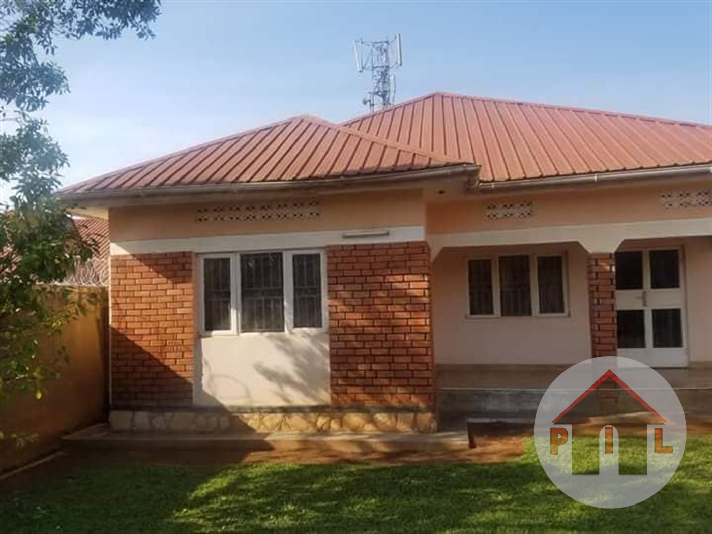 Bungalow for sale in Mbalwa Wakiso