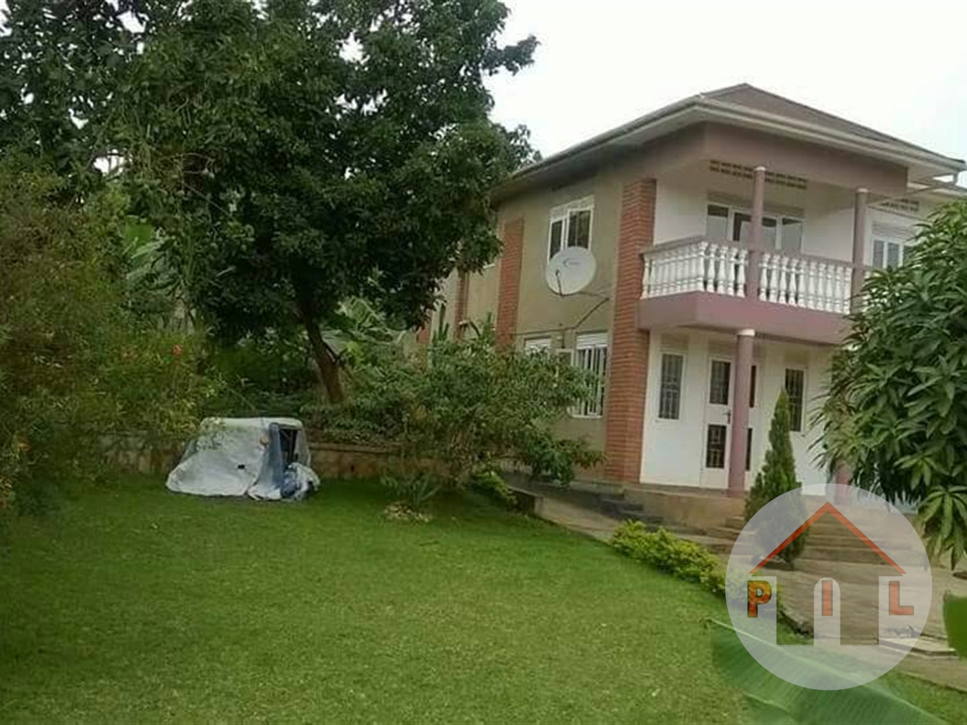 Mansion for sale in Namagoma Wakiso