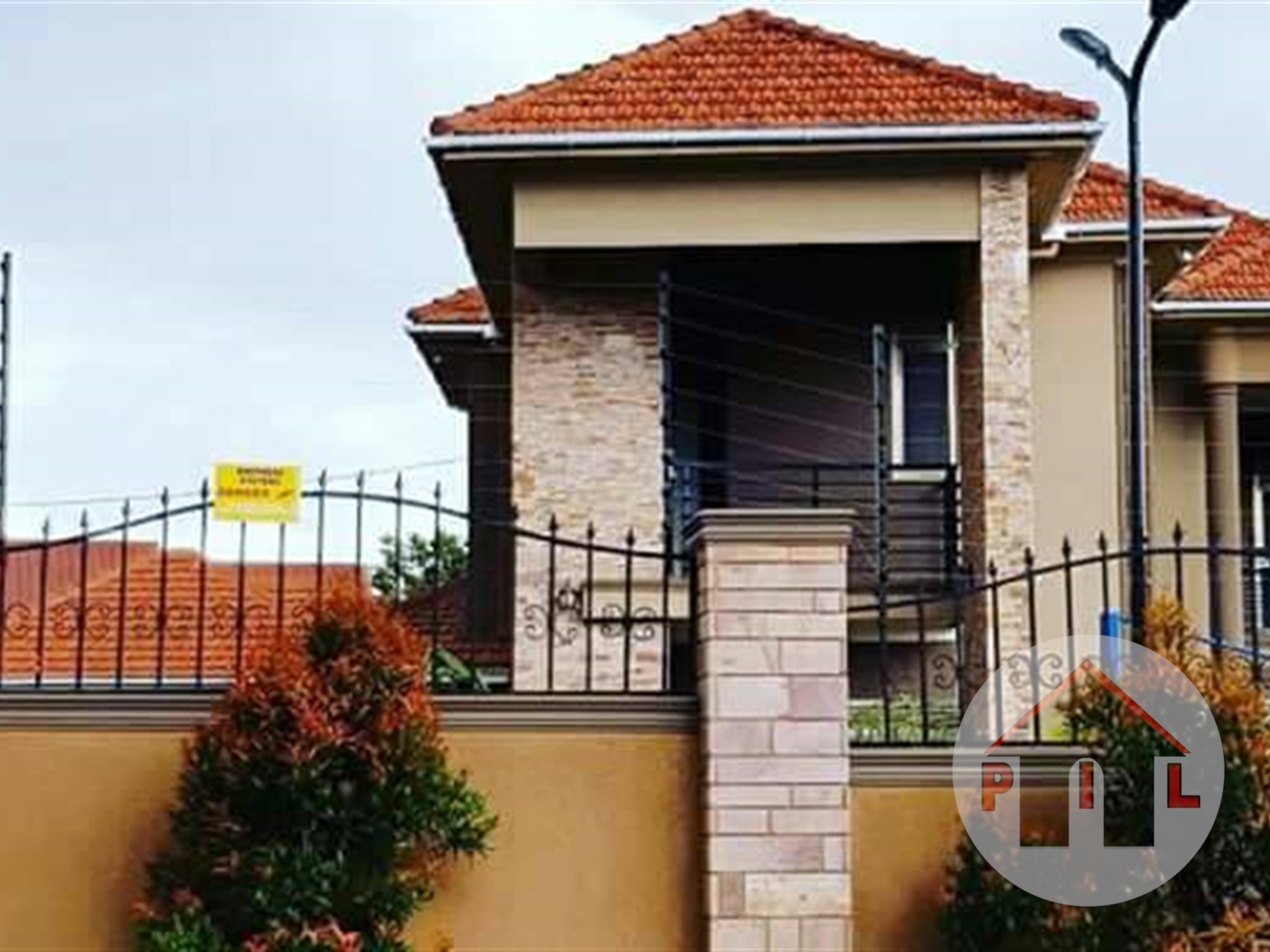 Maisonette for sale in Najjera Wakiso