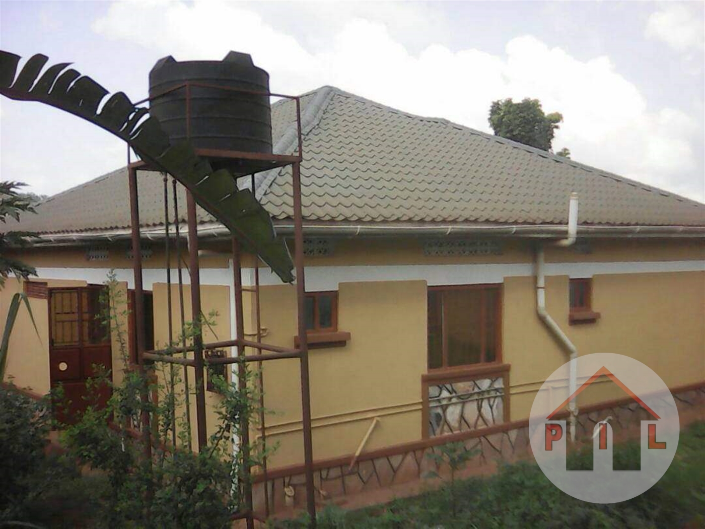 Bungalow for sale in Nansana Wakiso