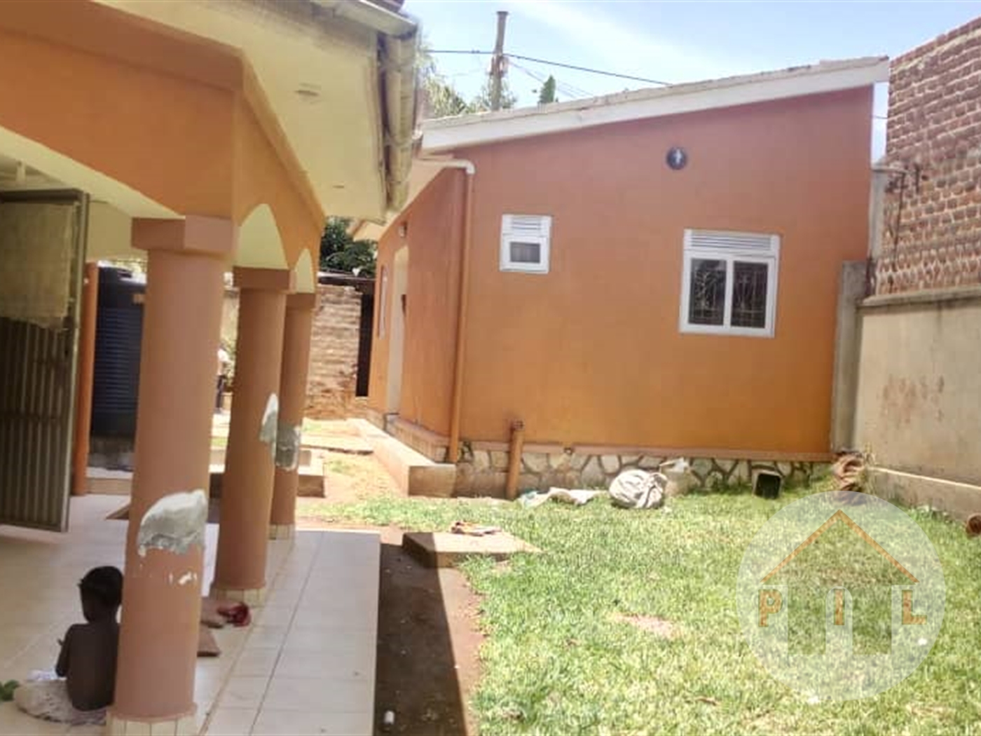 Storeyed house for sale in Kirinya Wakiso