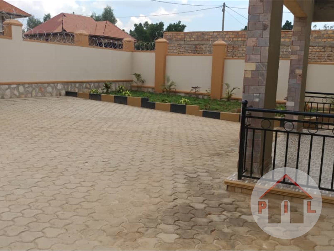 Bungalow for sale in Namugongo Wakiso