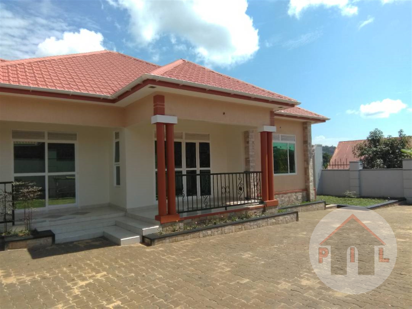 Bungalow for sale in Kitende Wakiso