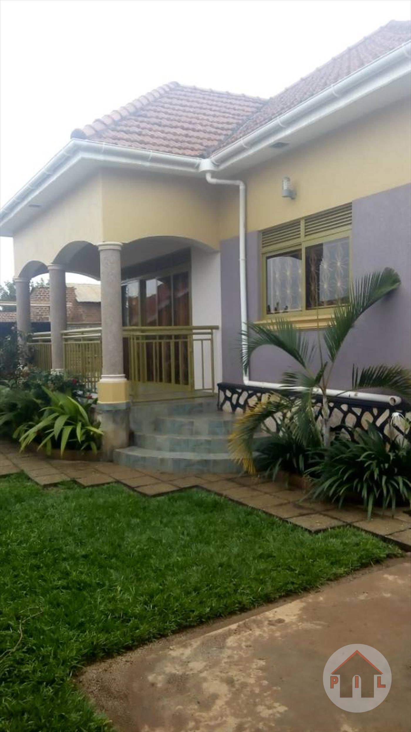 Mansion for sale in Nateete Wakiso