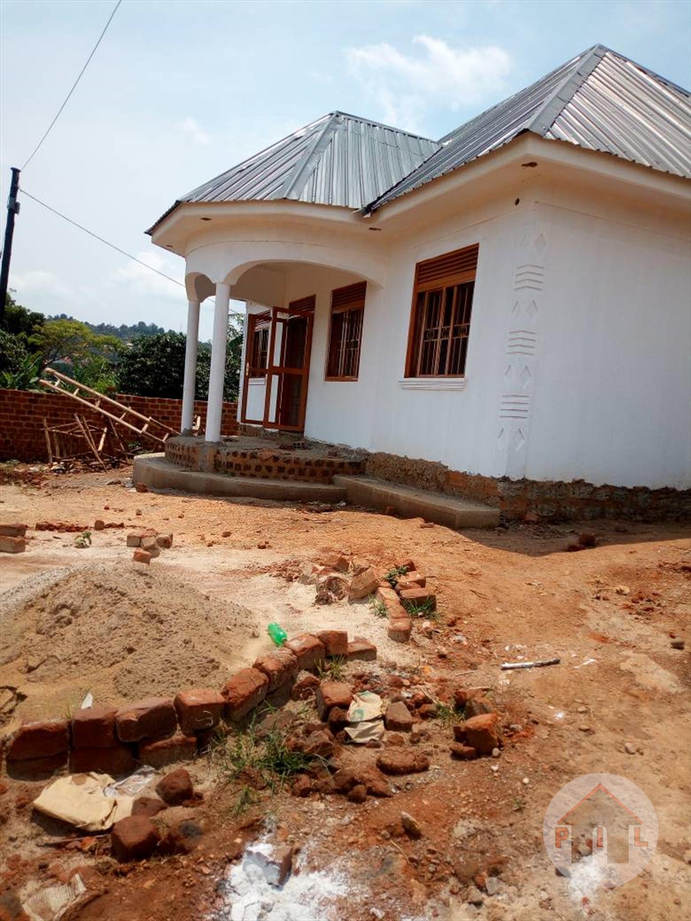 Bungalow for sale in Kitende Wakiso