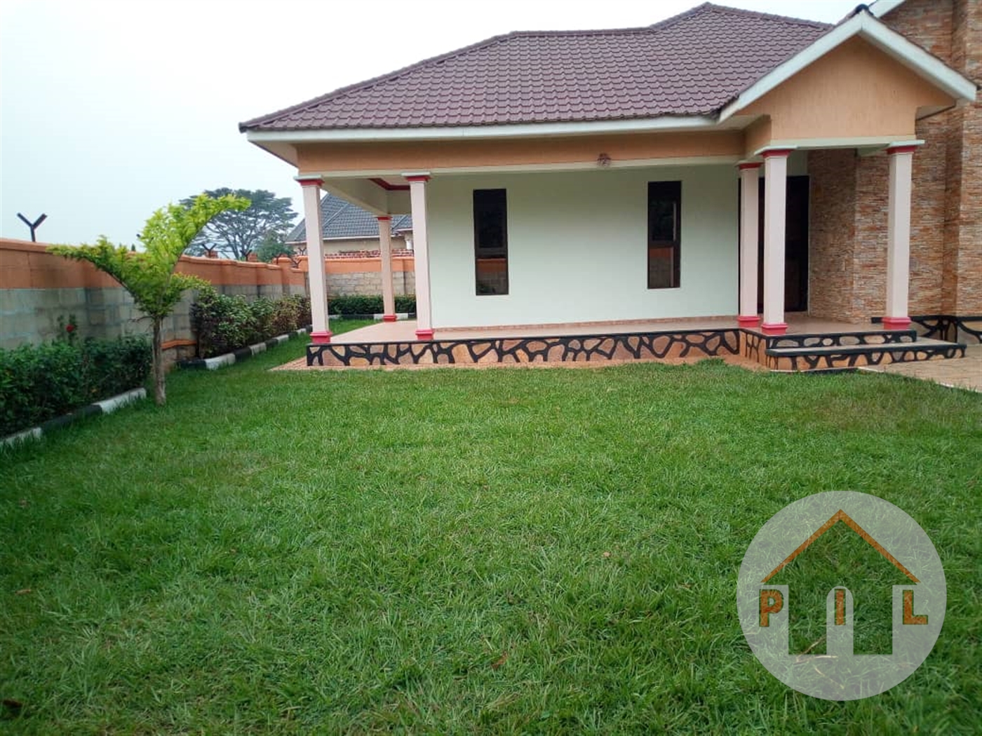 Bungalow for sale in Kitende Wakiso