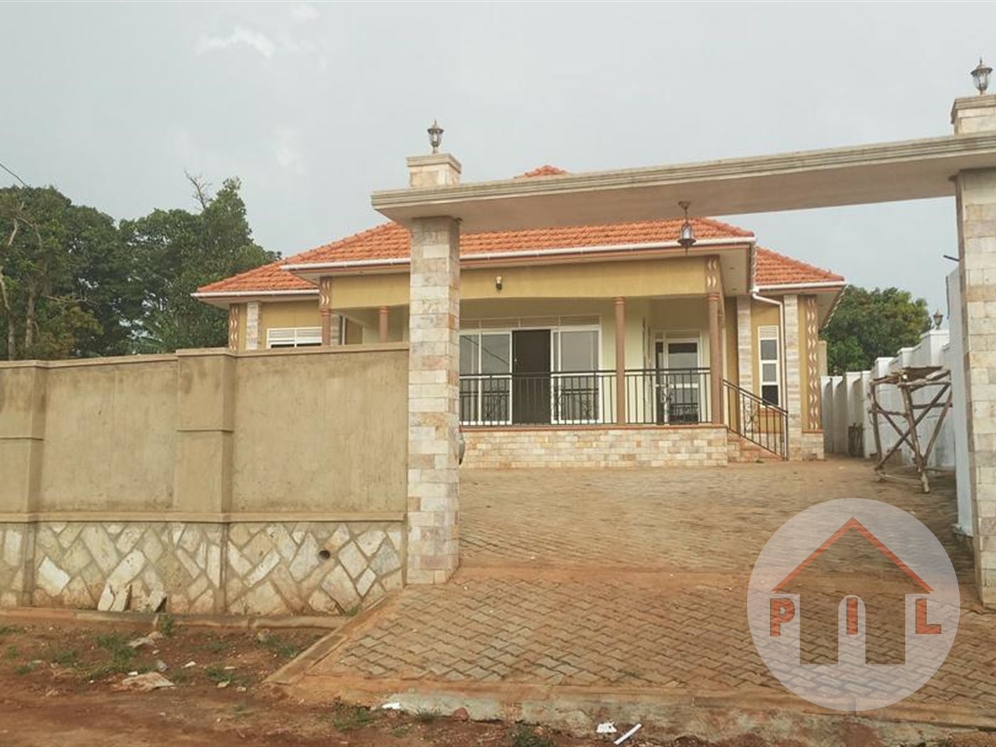 Bungalow for sale in Kira Wakiso