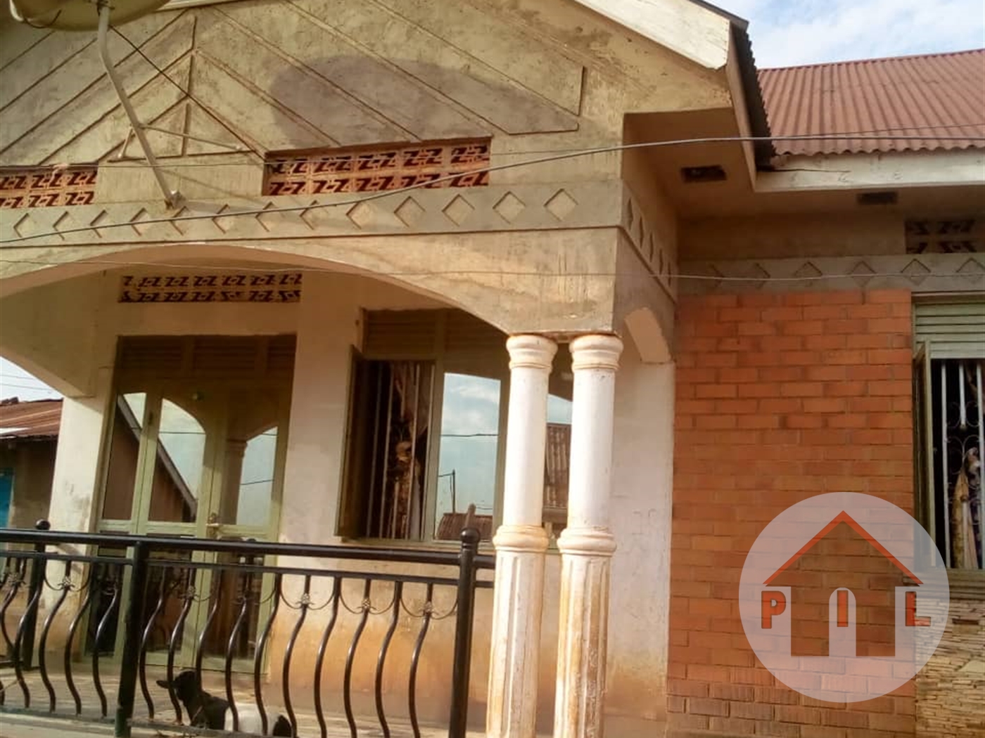 Bungalow for sale in Makindye Kampala