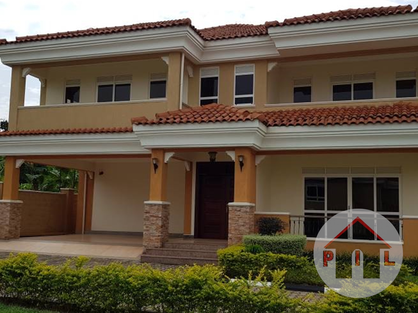 Mansion for sale in Munyonyo Kampala