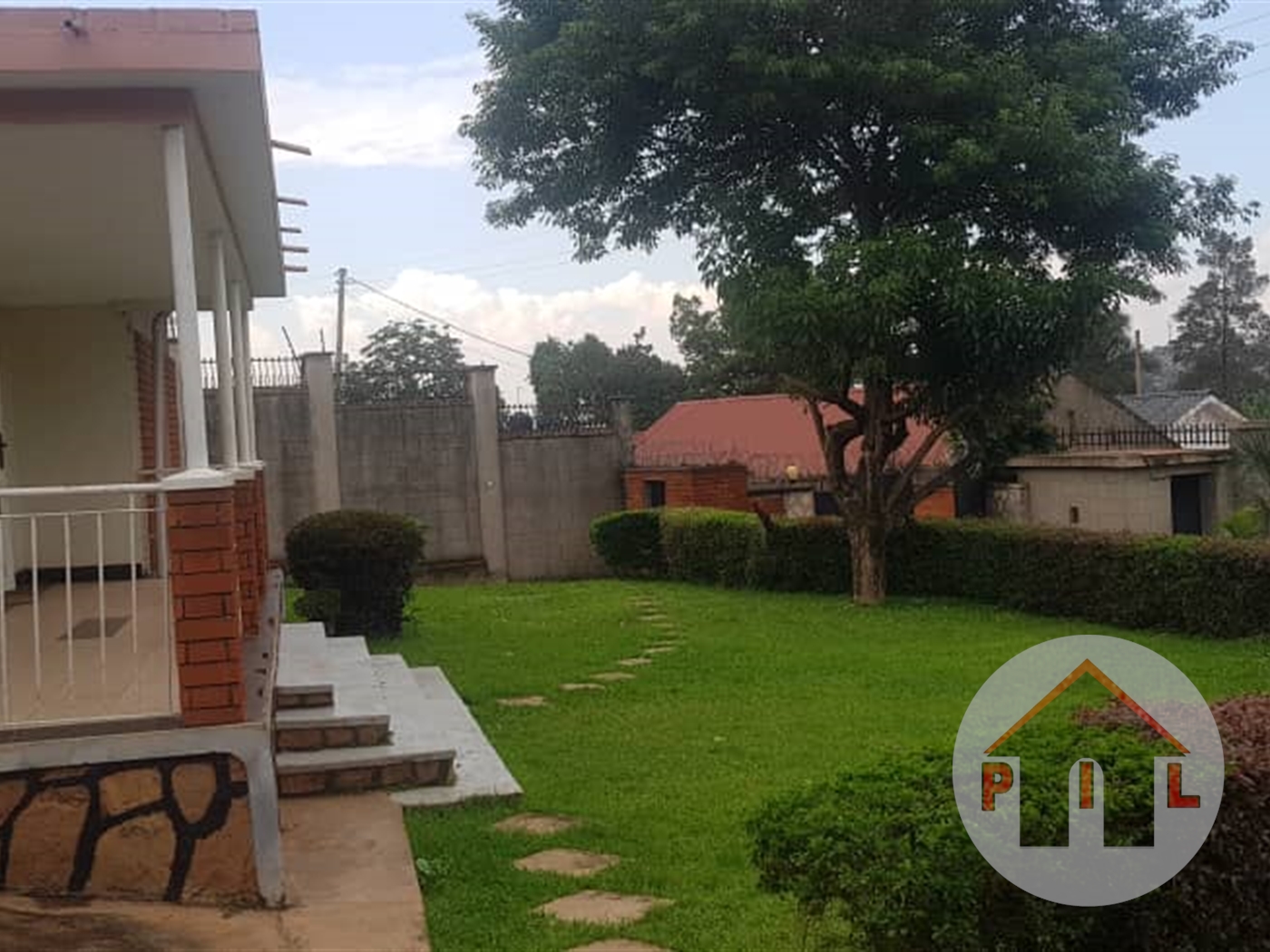 Bungalow for sale in Mawanda Kampala