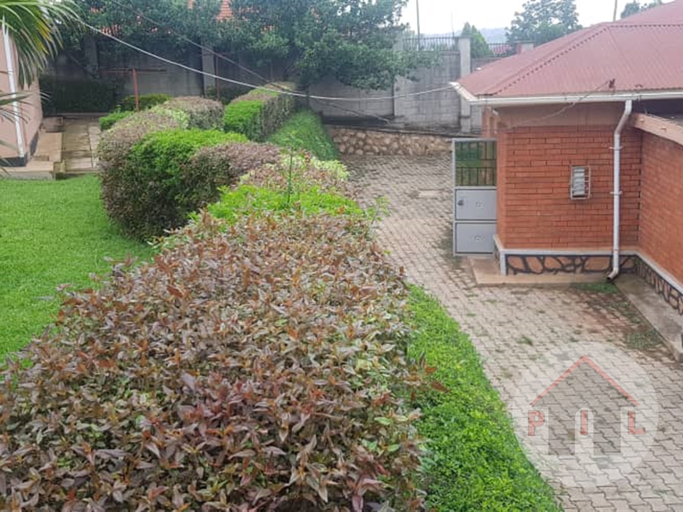 Bungalow for sale in Mawanda Kampala