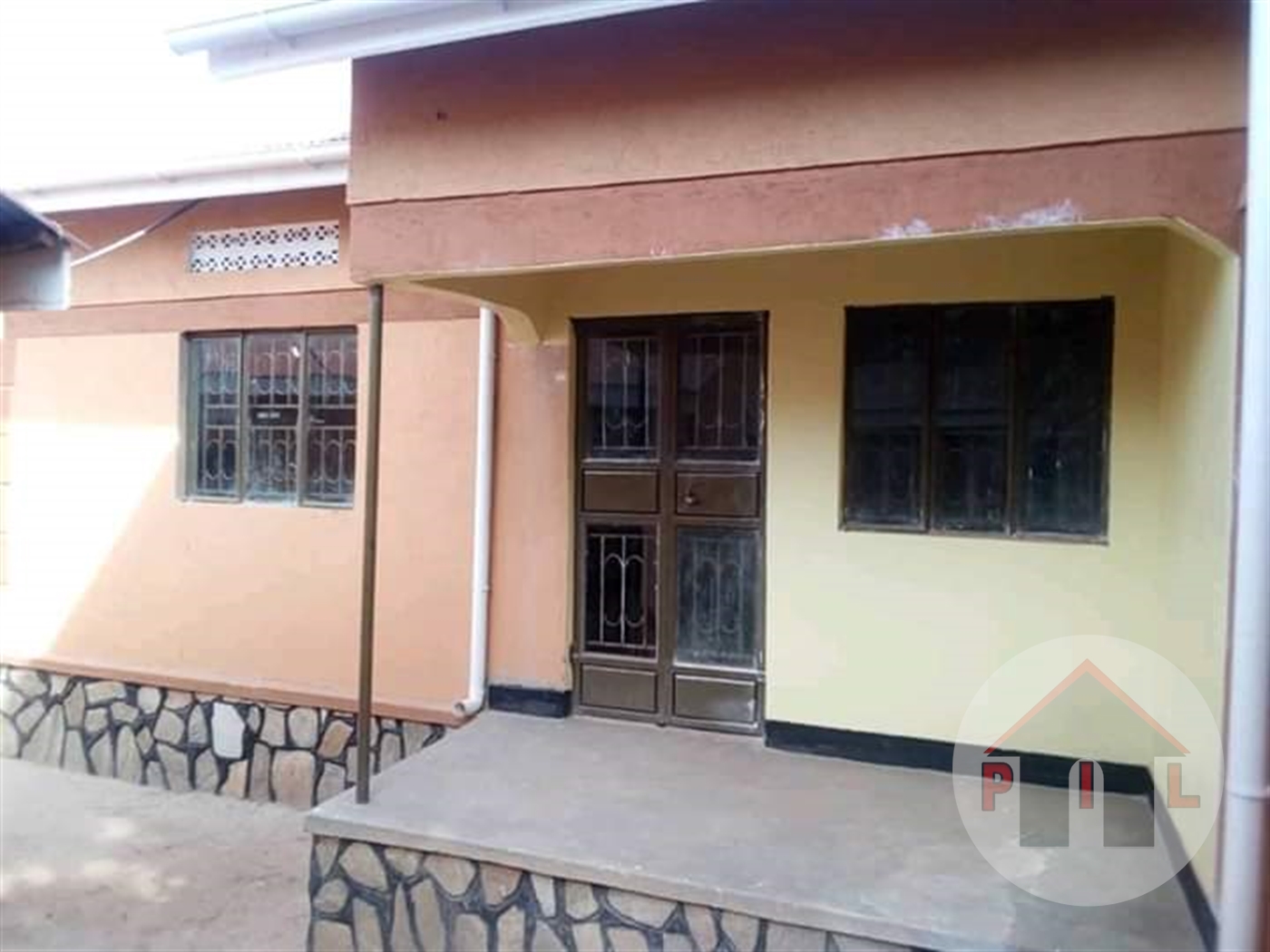 Bungalow for sale in Nansana Wakiso