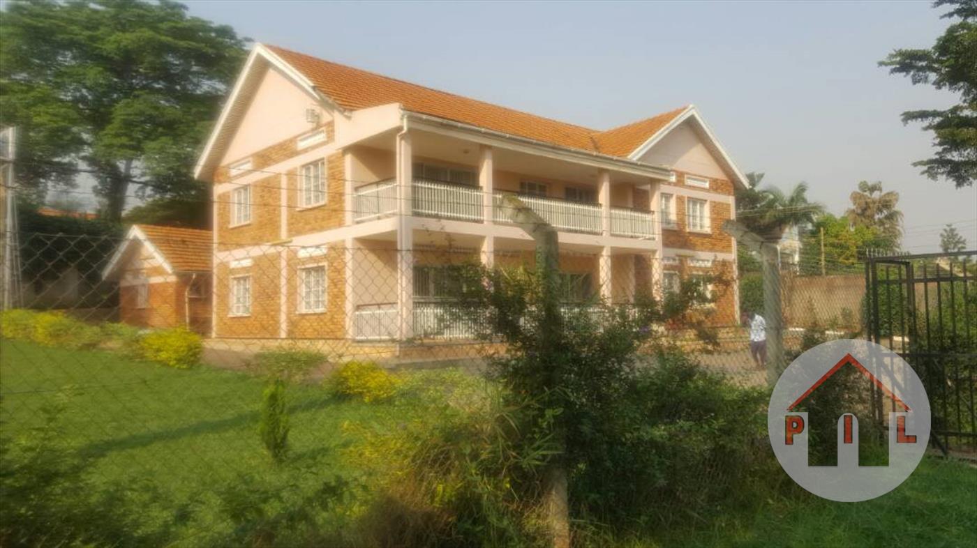 Maisonette for sale in Muyenga Kampala