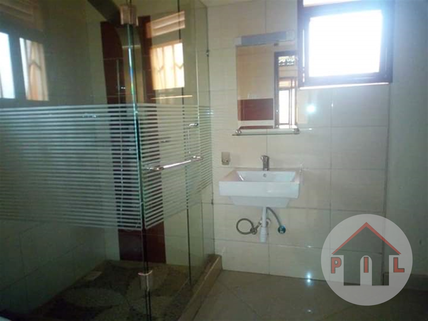 Bungalow for sale in Kitende Wakiso