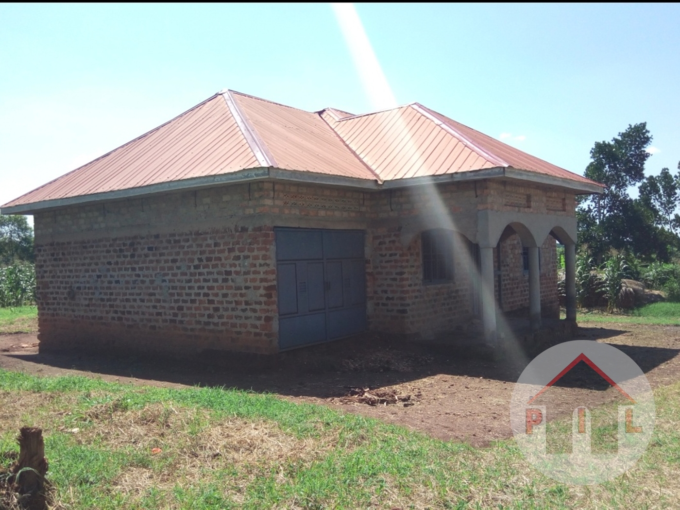 Shell House for sale in Ssemuto Wakiso