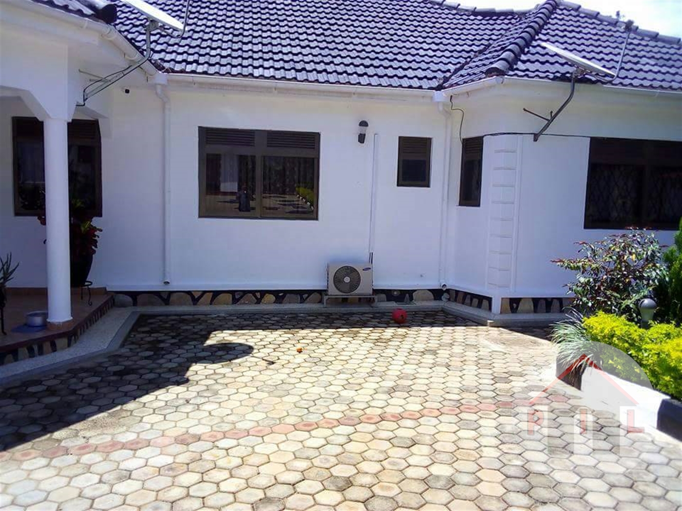 Bungalow for sale in Entebbe Wakiso