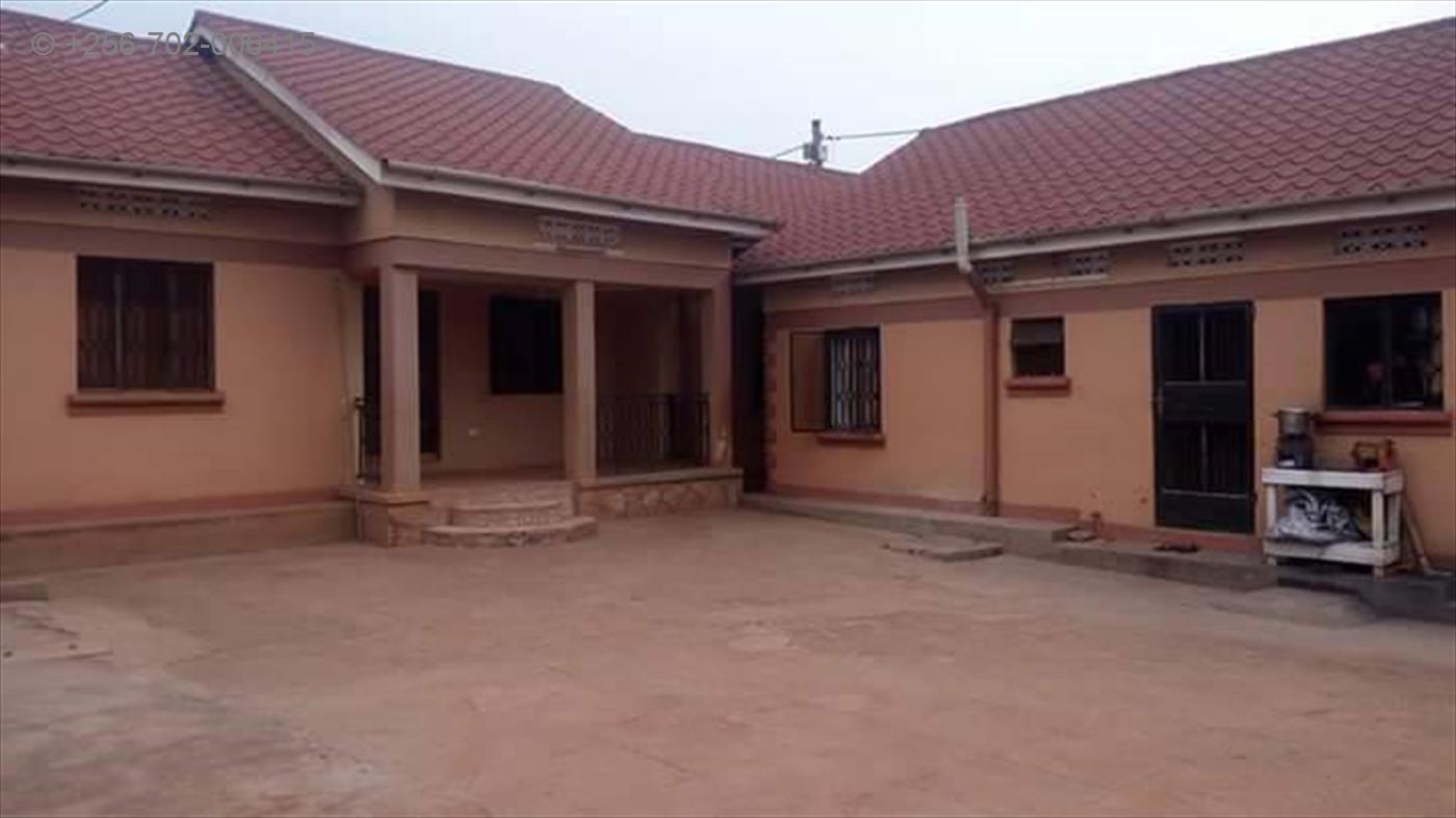 Bungalow for sale in Bweyogerere Wakiso