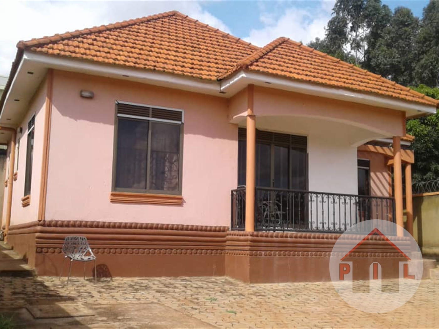 Bungalow for sale in Akright Wakiso