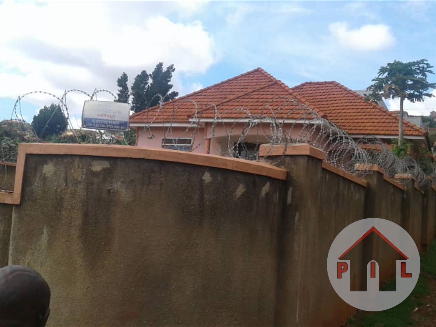 Bungalow for sale in Akright Wakiso