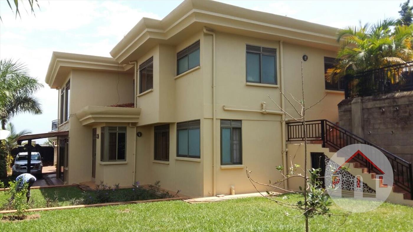 Mansion for sale in Lubowa Wakiso