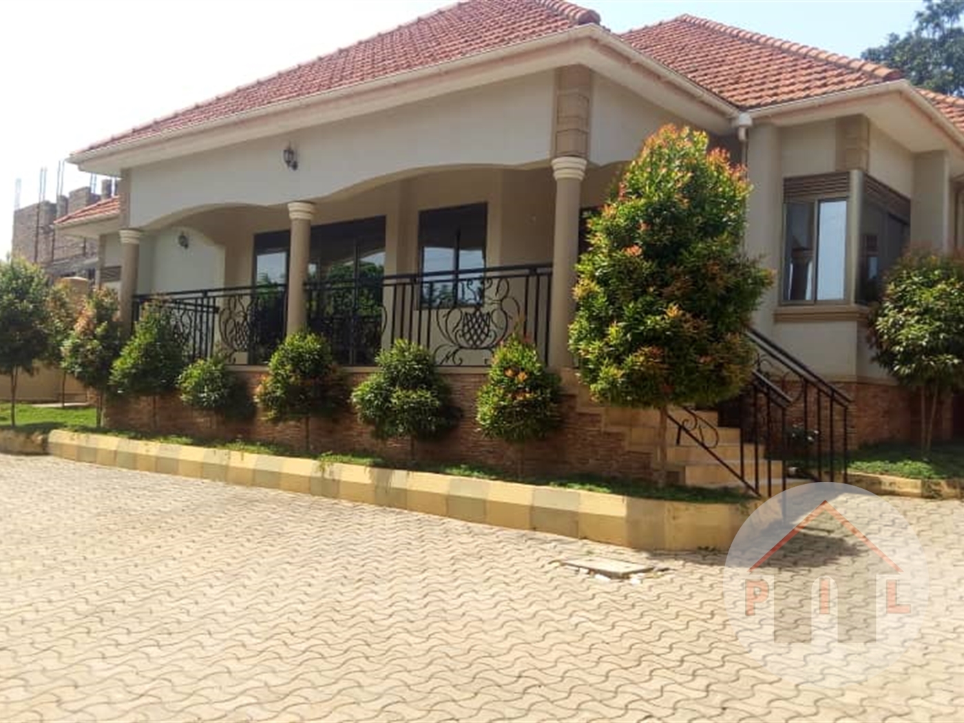 Bungalow for sale in Munyonyo Kampala