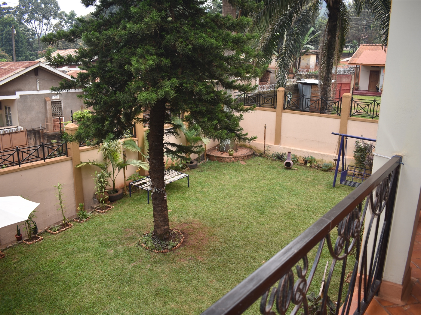 Semi Detached for sale in Mbuya Kampala