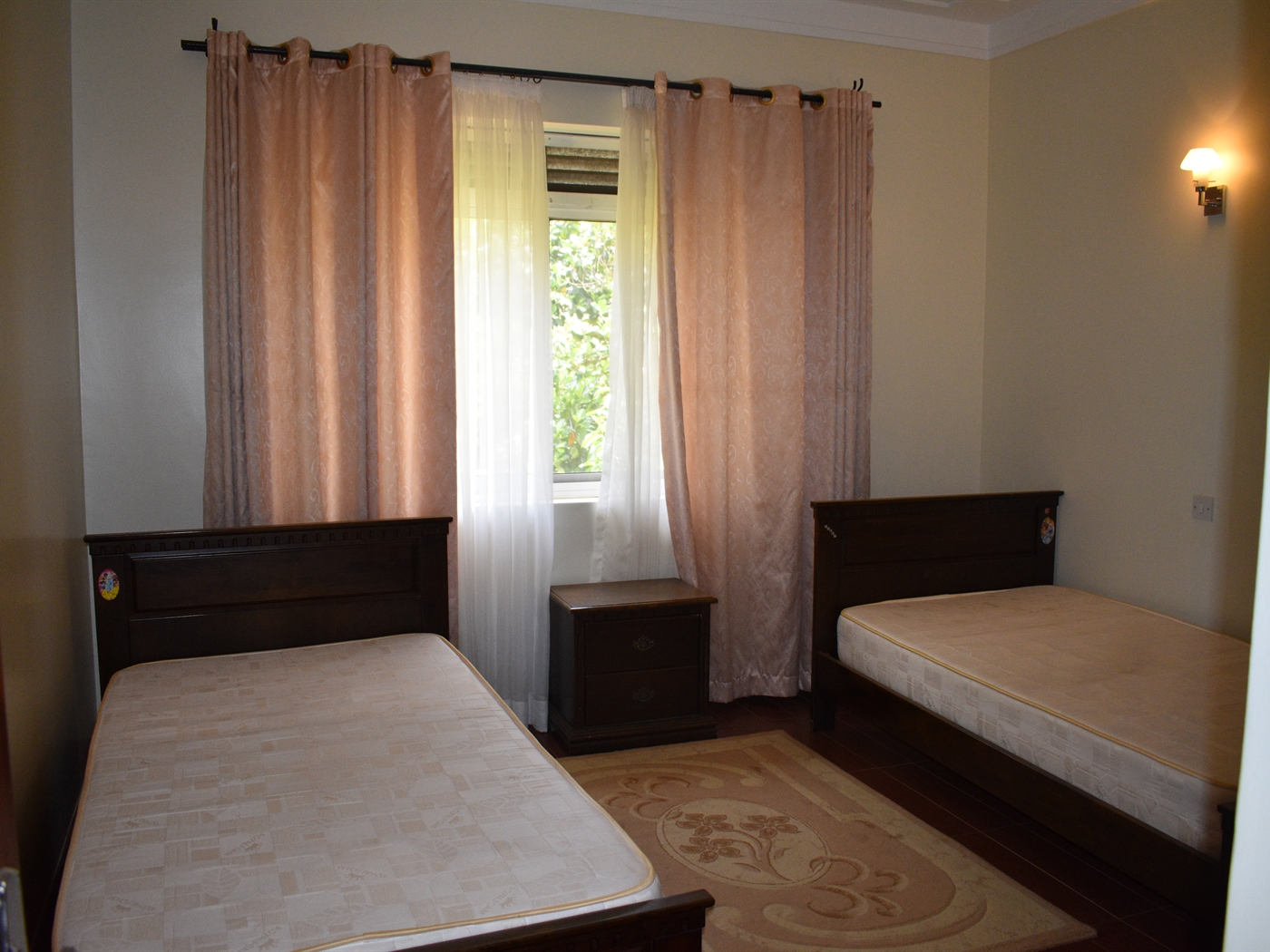 Villa for rent in Munyonyo Kampala