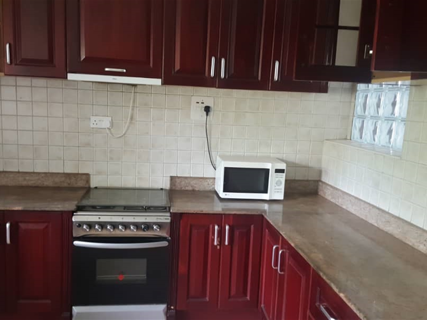 Bungalow for rent in Muyenga Kampala