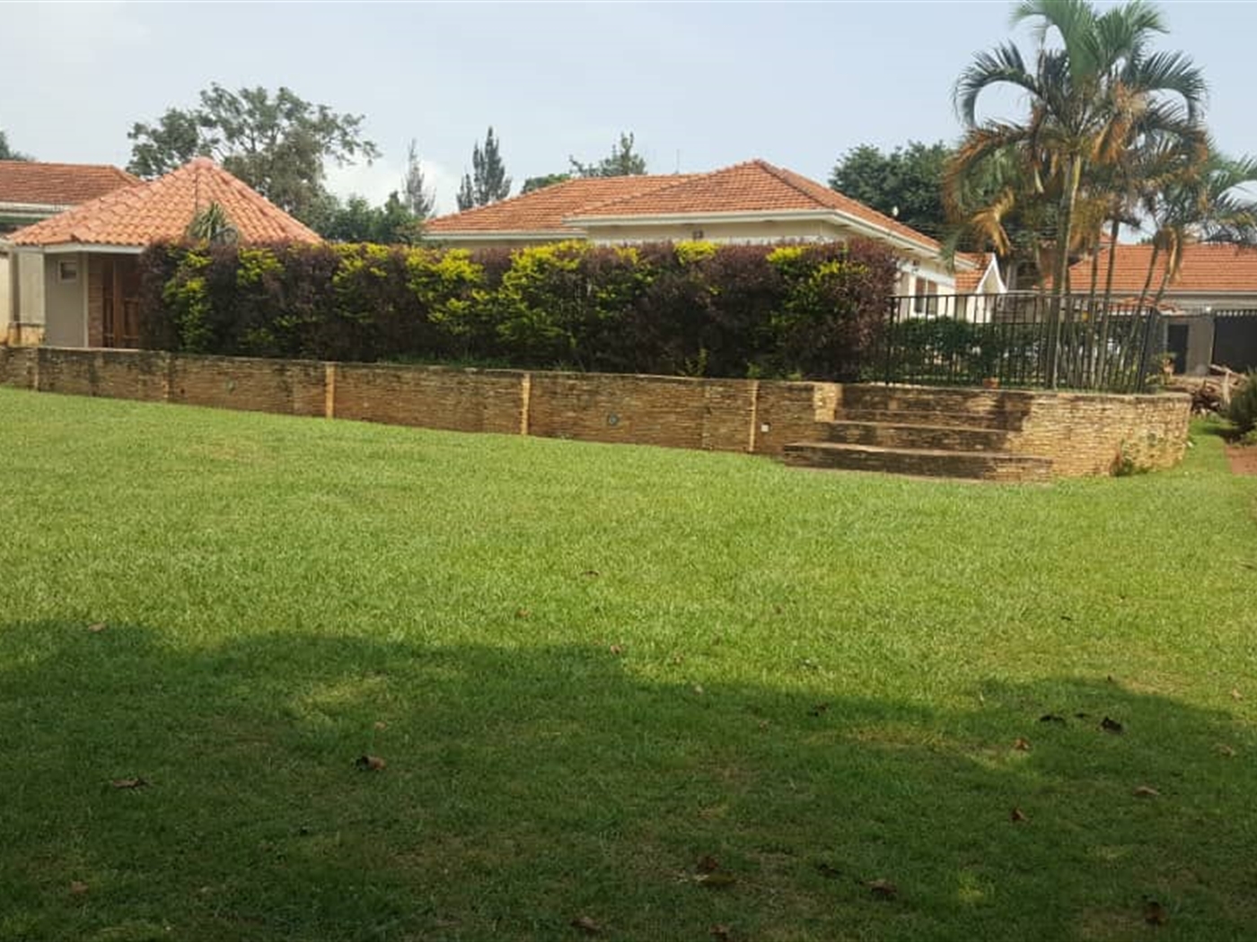 Bungalow for rent in Muyenga Kampala