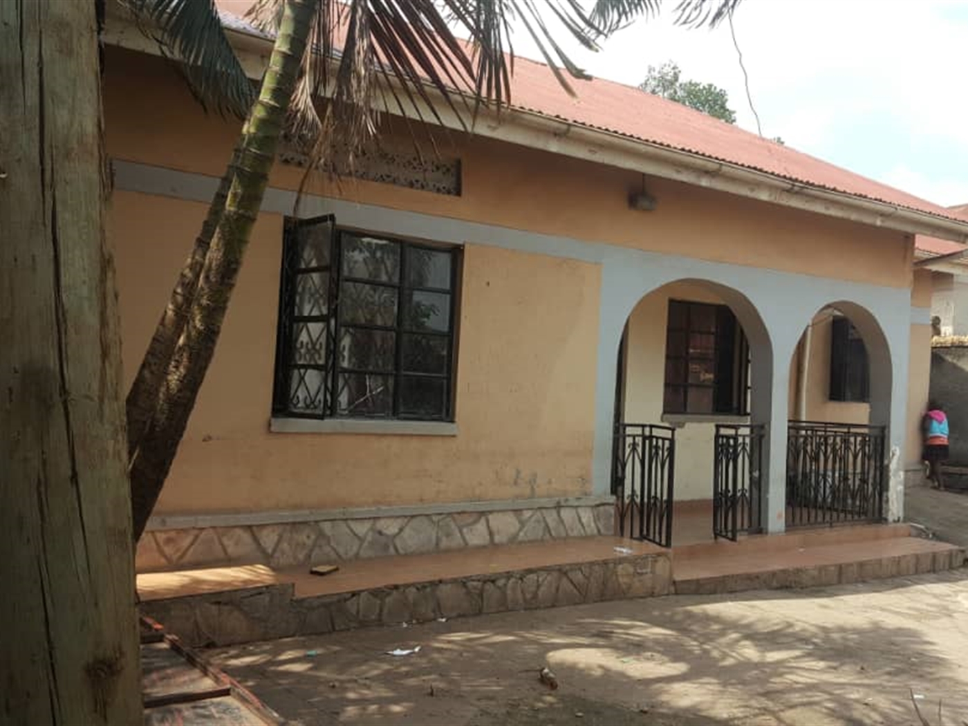 Bungalow for sale in Kansanga Kampala