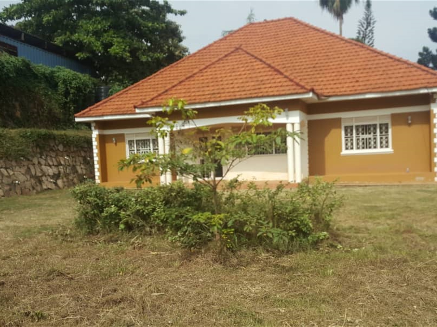 Bungalow for sale in Muyenga Kampala