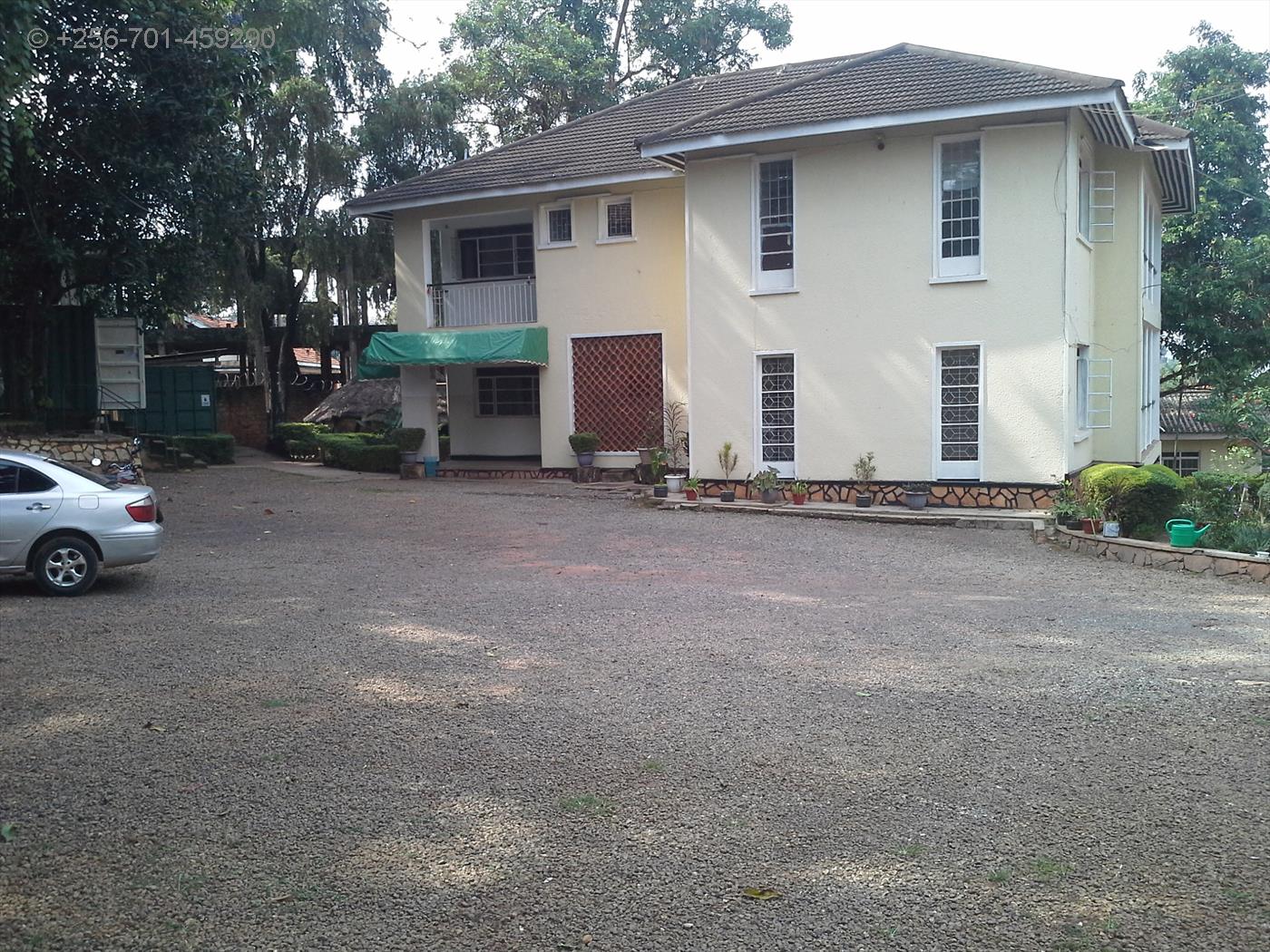 Mansion for rent in Muyenga Kampala